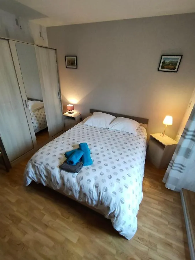 Bed and Breakfast La ferme du Grand Faubourg à Pont-de-Vaux 0*,
